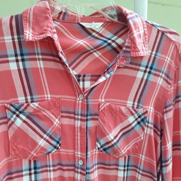 SALE Aeropostale Sm Pink Plaid Button Down Shirt - Picture 1 of 13